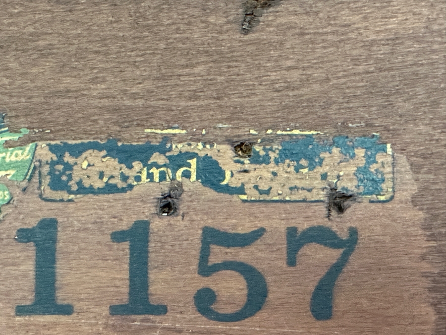 Just Added - Vintage Imperial Oval Wooden Side Table 34 X 24 X 29H [Photo 8]