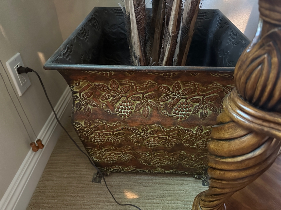 Just Added - Faux Silk Plant 90'H [Photo 3]