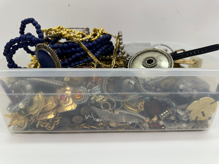 Just Added - Lot Of Costume Jewelry - Some Signed Pieces / Some Sterling Silver 11.6lbs	 [Photo 15]