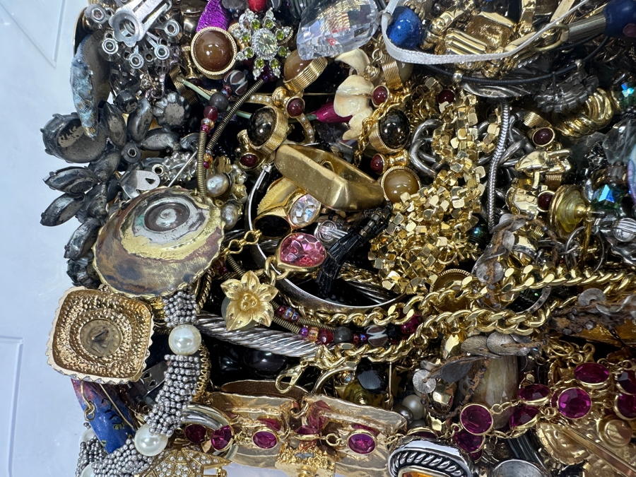 Just Added - Lot Of Costume Jewelry - Some Signed Pieces / Some Sterling Silver 11.6lbs	 [Photo 13]