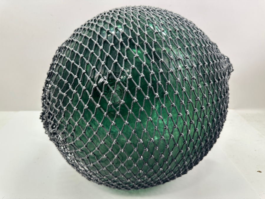 Stunning Large 15'R Japanese Glass Fishing Float With Netting [Photo 4]