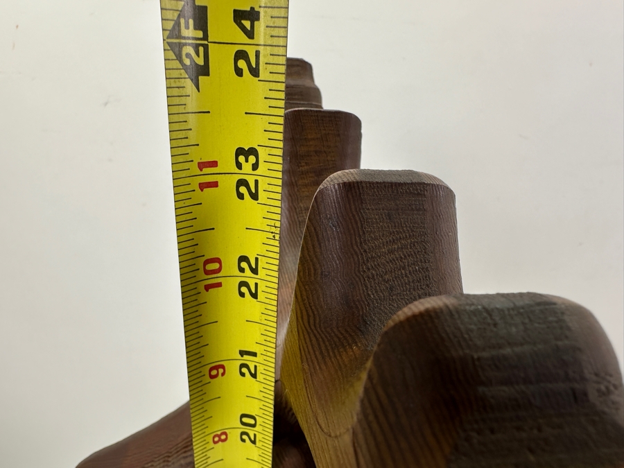 Handmade Wooden Reindeer Planter Crate 23W X 9D X 24H [Photo 8]