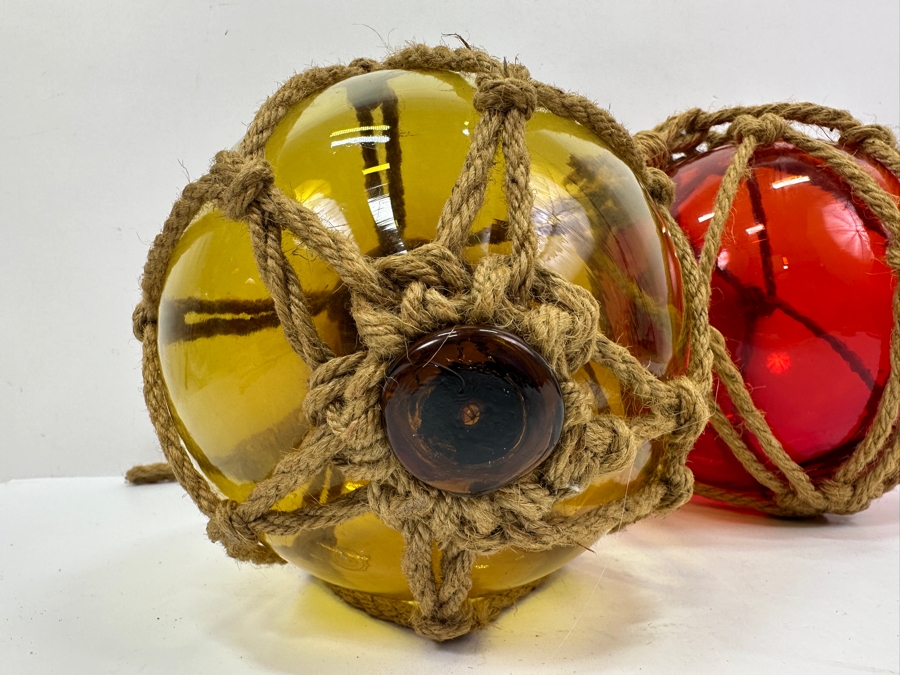 Pair Of 8'W Colored Glass Fishing Floats [Photo 4]