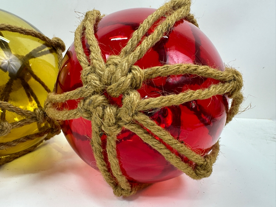 Pair Of 8'W Colored Glass Fishing Floats [Photo 5]