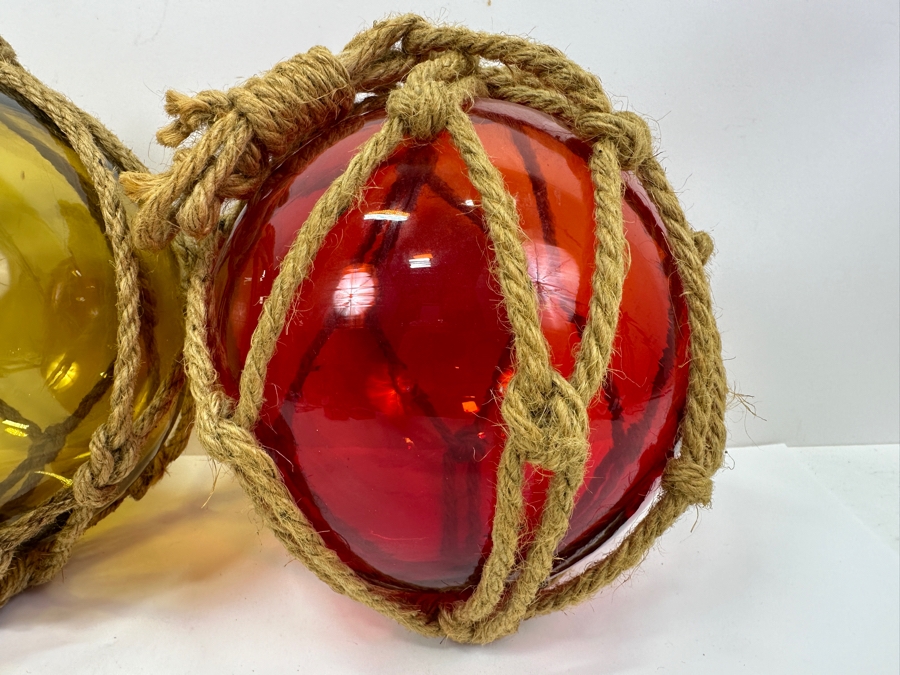 Pair Of 8'W Colored Glass Fishing Floats [Photo 3]