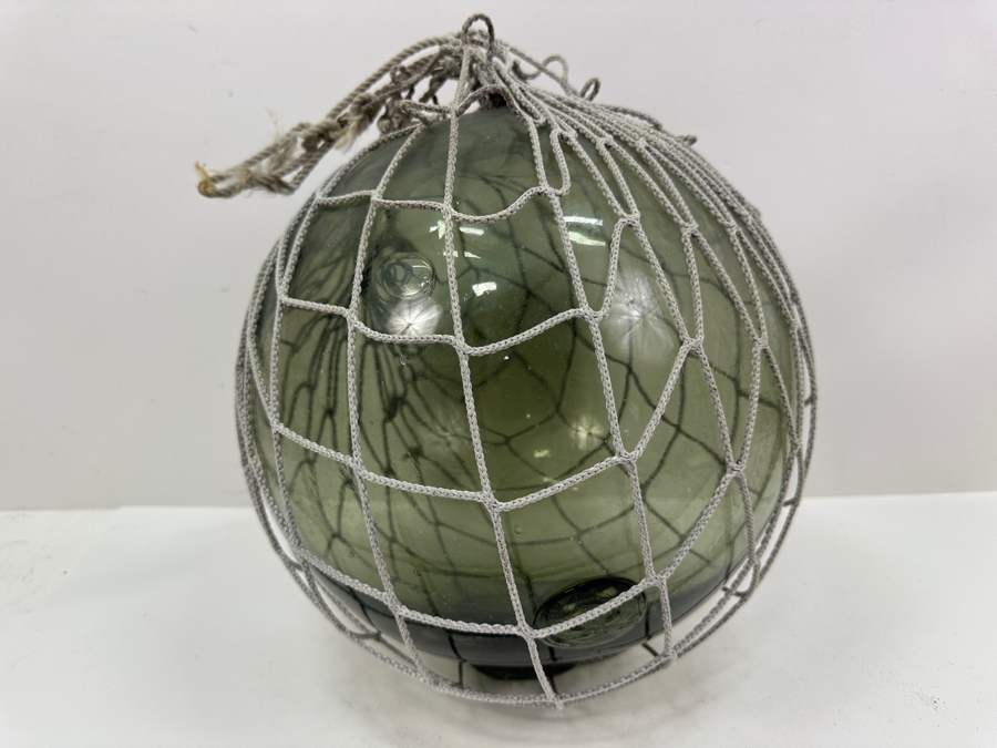 11'W Vintage Japanese Fishing Float With Woven Rope [Photo 2]