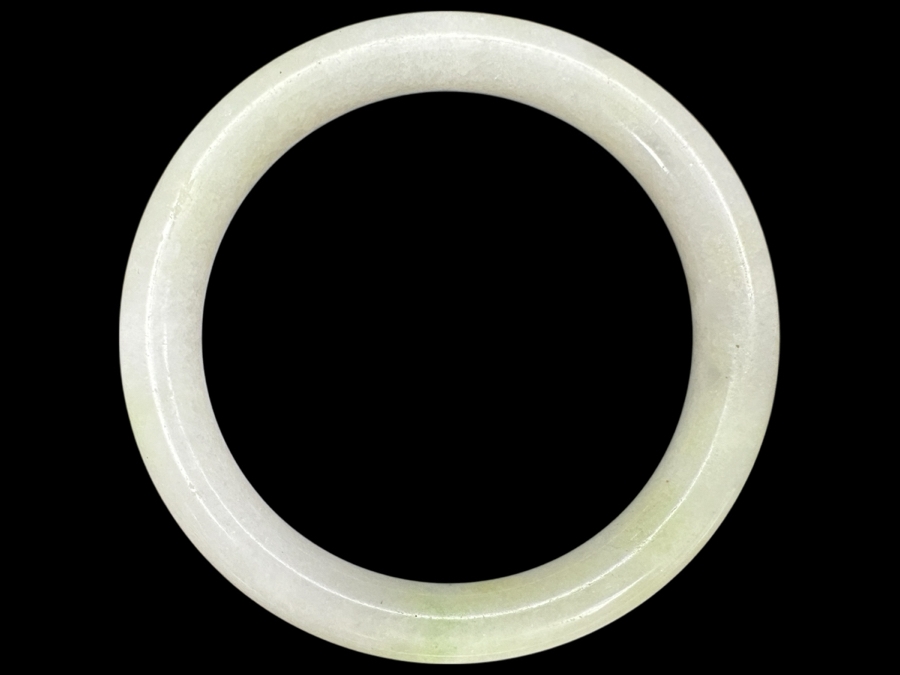 Jade Bangle Bracelet 3 1/8'W 40g