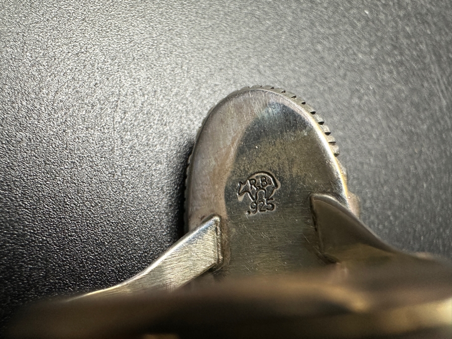 Sterling Silver Running Bear R.B. Orange Spiny Oyster Ring Size 9 12.2g	 [Photo 8]