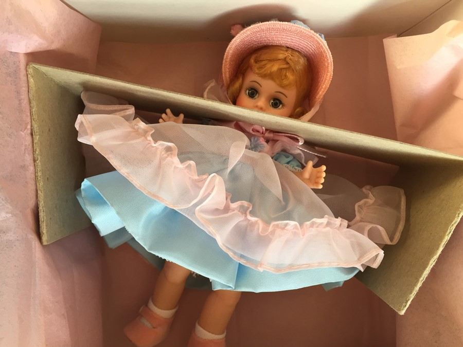 HUGE Vintage Madame Alexander Doll Collection in Original Boxes - 40 Dolls! [Photo 54]