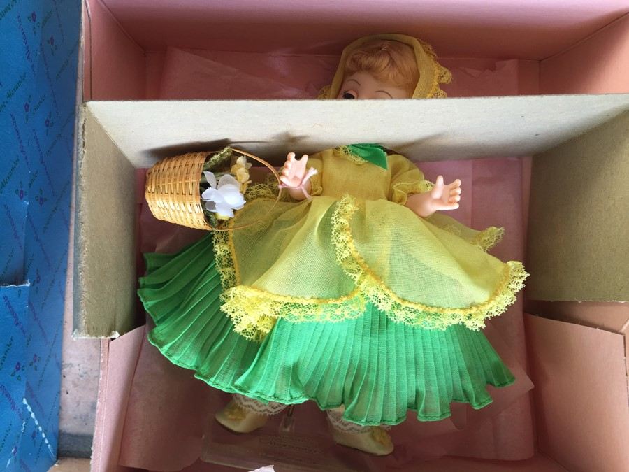 HUGE Vintage Madame Alexander Doll Collection in Original Boxes - 40 Dolls! [Photo 56]