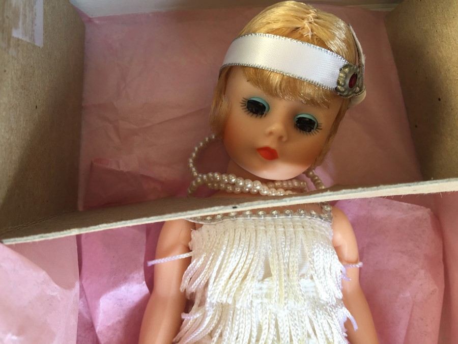 HUGE Vintage Madame Alexander Doll Collection in Original Boxes - 40 Dolls! [Photo 79]