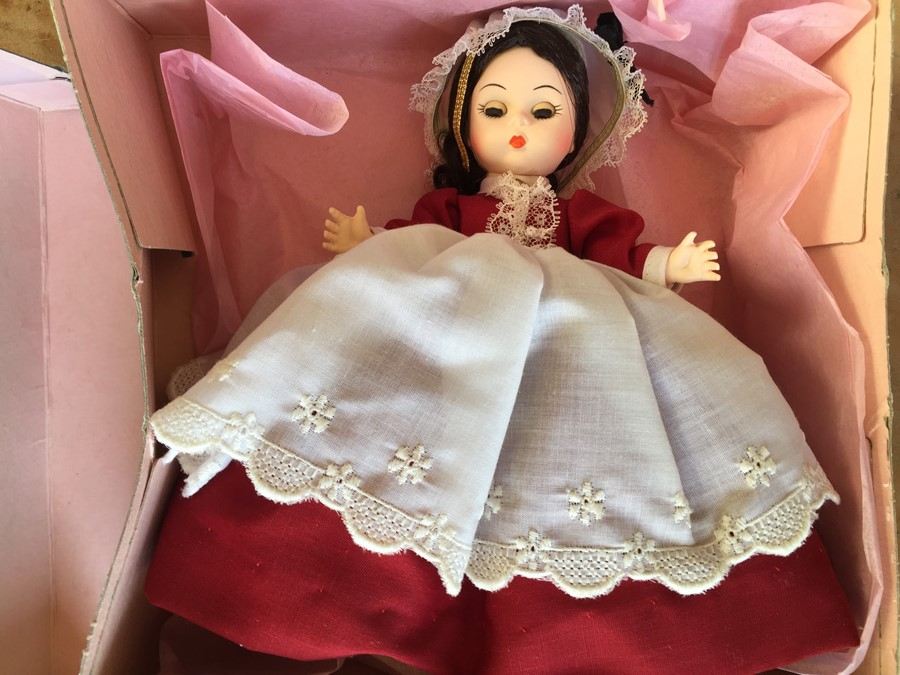 HUGE Vintage Madame Alexander Doll Collection in Original Boxes - 40 Dolls! [Photo 74]
