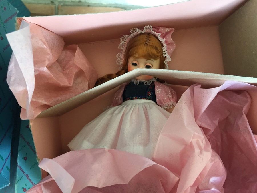 HUGE Vintage Madame Alexander Doll Collection in Original Boxes - 40 Dolls! [Photo 49]