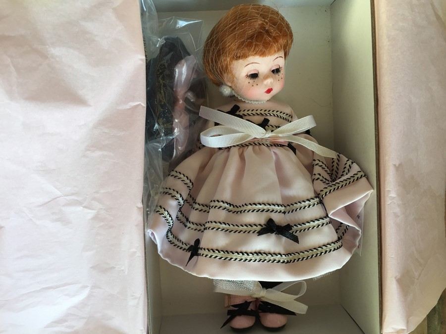 HUGE Vintage Madame Alexander Doll Collection in Original Boxes - 40 Dolls! [Photo 77]