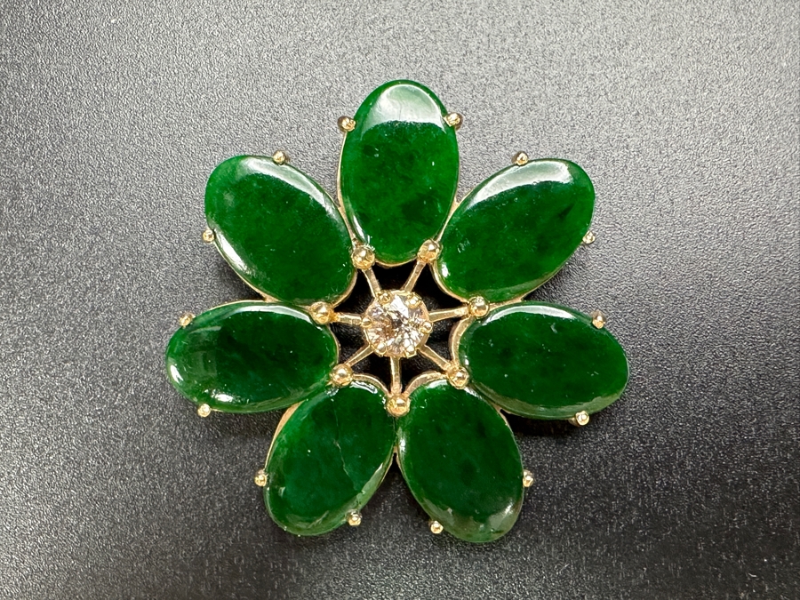 14k Gold Pin Brooch Set With (7) Oval Flat Cabochon Dyed Green Jade And (1) 4mm Brilliant Round Diamond Est. .25ct I-J Color, SI2 Clarity 1.75'W 11g Retails $3,120 [Photo 6]