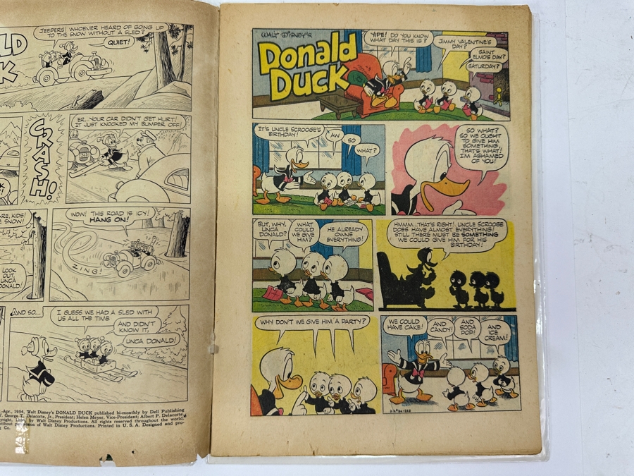 Dell Comics Walt Disney Comic Books: 1949 Pinocchio No. 252 & (2) Donald Duck 1953 No. 32 & 1954 No. 34 [Photo 14]
