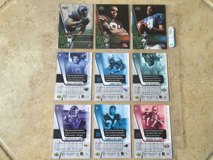 Rookie Football Cards Sports Cards [Photo 2]