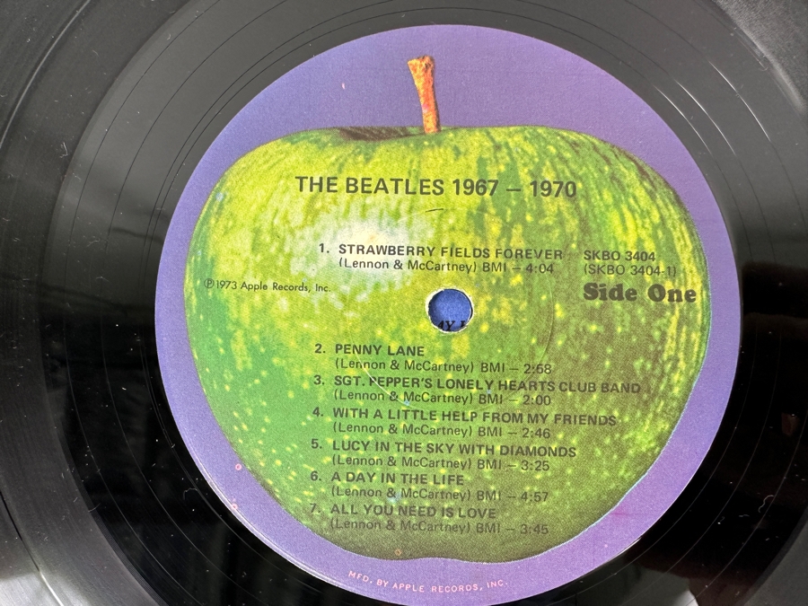 The Beatles / 1967-1970 Vinyl Record [Photo 5]