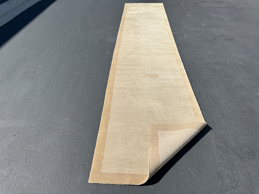 Wool Runner Rug 36' X 166' [Photo 4]