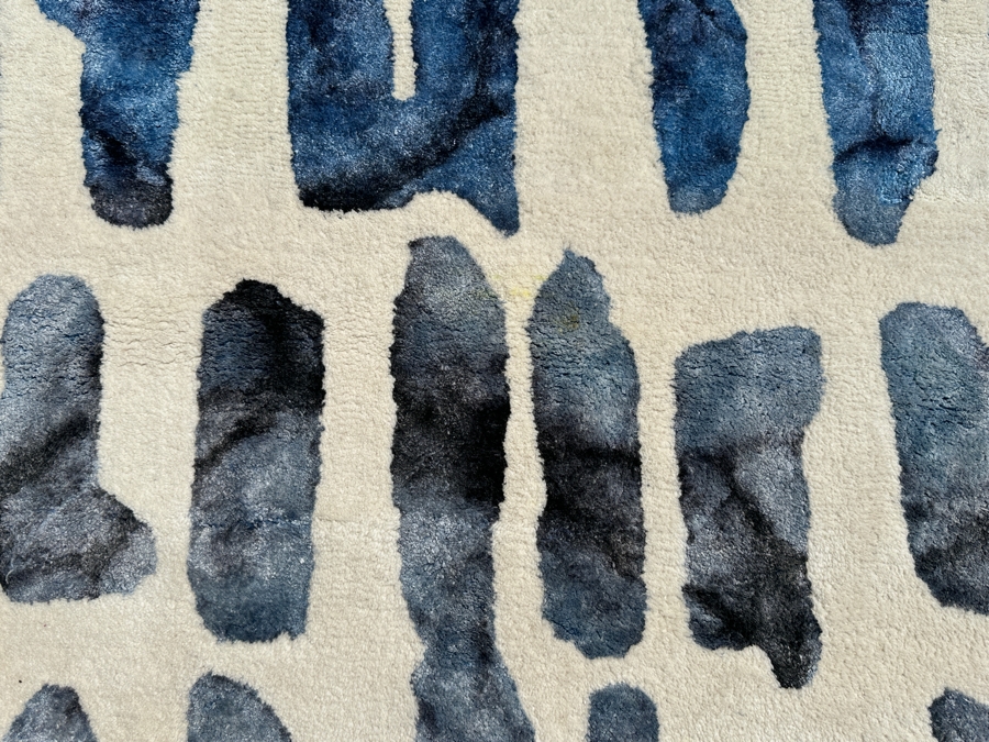 Anthropologie Hand-Tufted Beador Area Rug 8' X 10' [Photo 9]