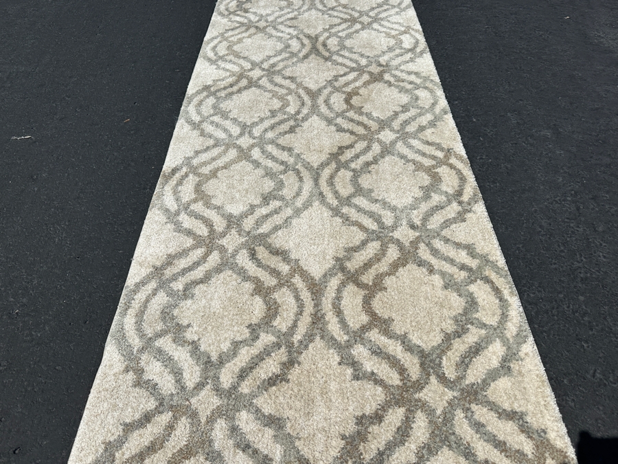 Runner Rug 32 X 97 [Photo 3]