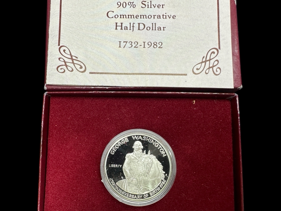 Proof 1982 George Washington Silver Commemorative Half-Dollar Coin .900 Silver [Photo 1]