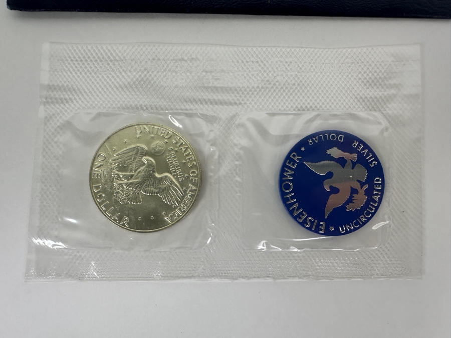 Vintage 1971 & 1974 Eisenhower Uncirculated Silver Dollars [Photo 11]