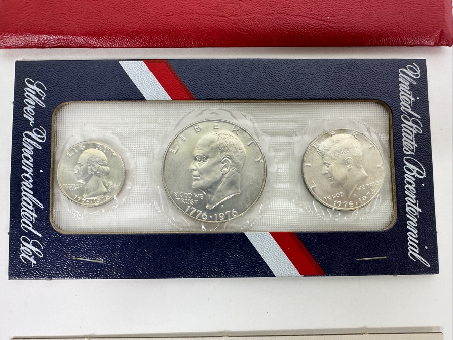 Vintage United States Bicentennial Silver Uncirculated Set 1776-1976 [Photo 3]
