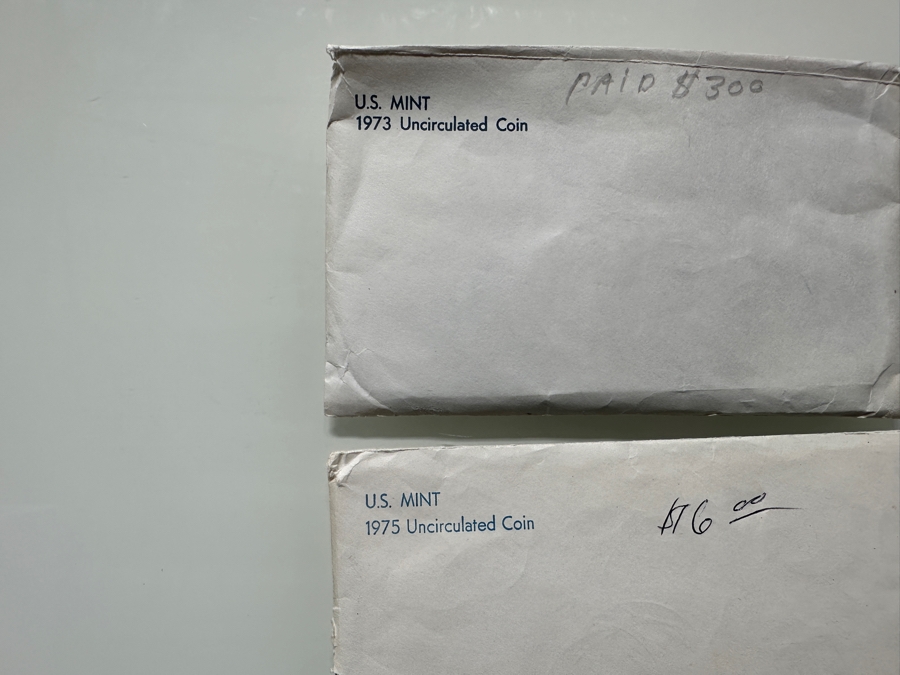 (9) United States Mint Uncirculated Coin Sets D & P Mint Marks From Years: 1972, 1973, 1974, 1975, 1977, 1979, 1980, 1981, 1985 [Photo 4]