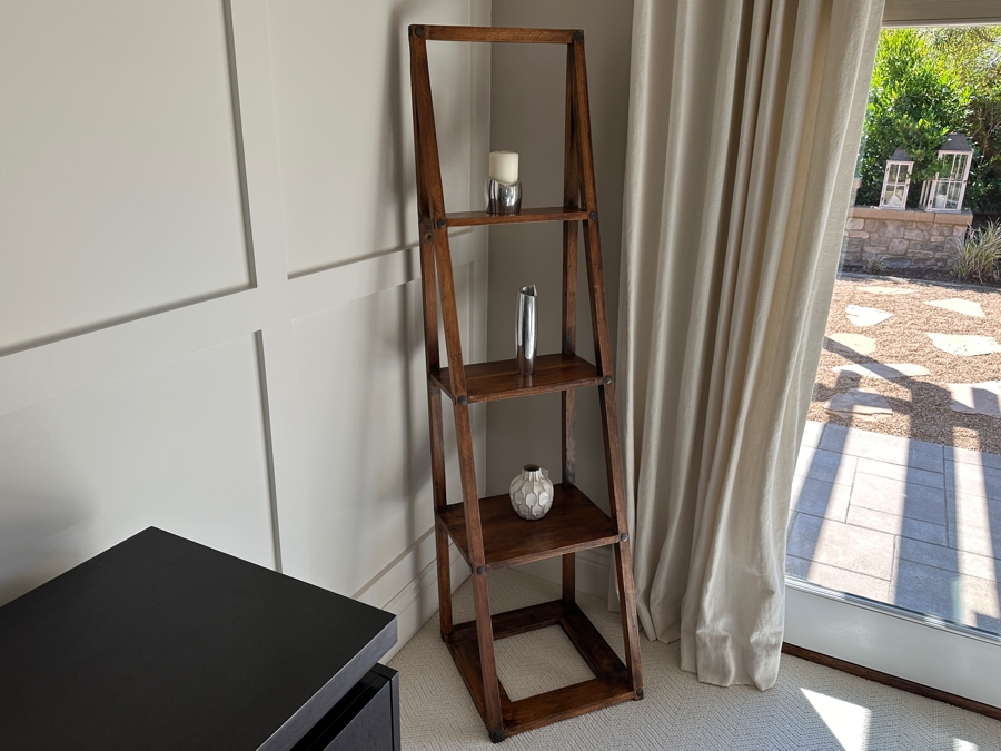 Wooden Ladder Bookshelf 18W X 18D X 68H