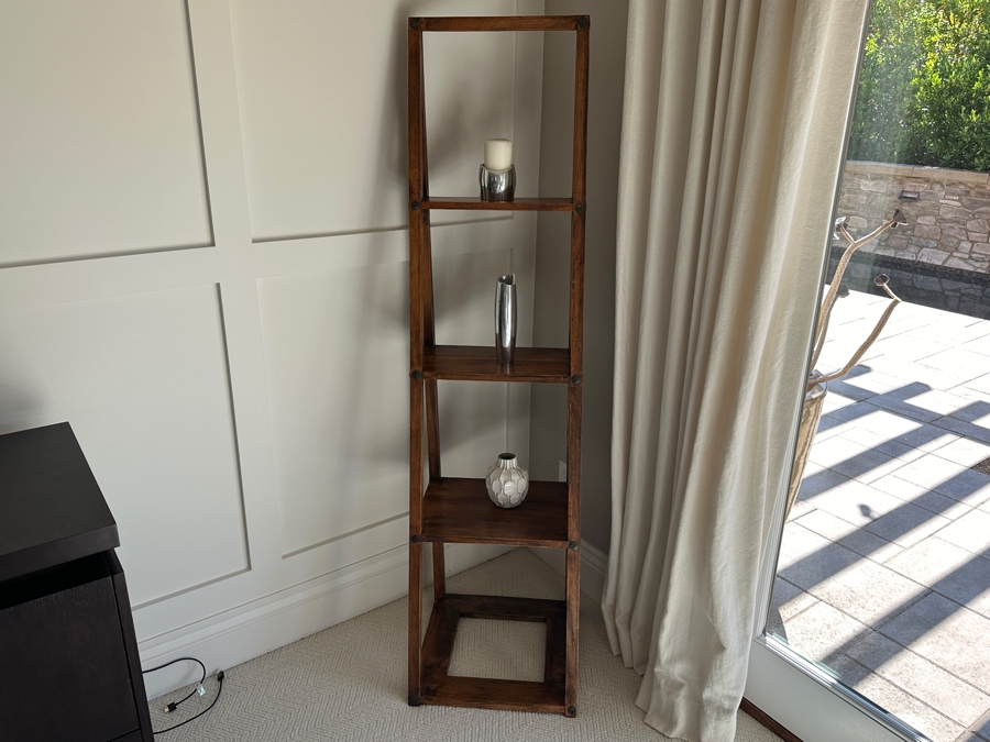 Wooden Ladder Bookshelf 18W X 18D X 68H [Photo 2]