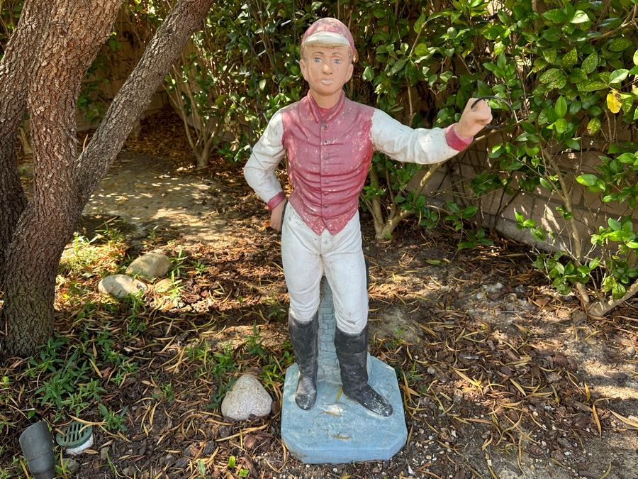 Vintage Painted Lawn Jockey Statue Garden Art 41.5H [Photo 1]