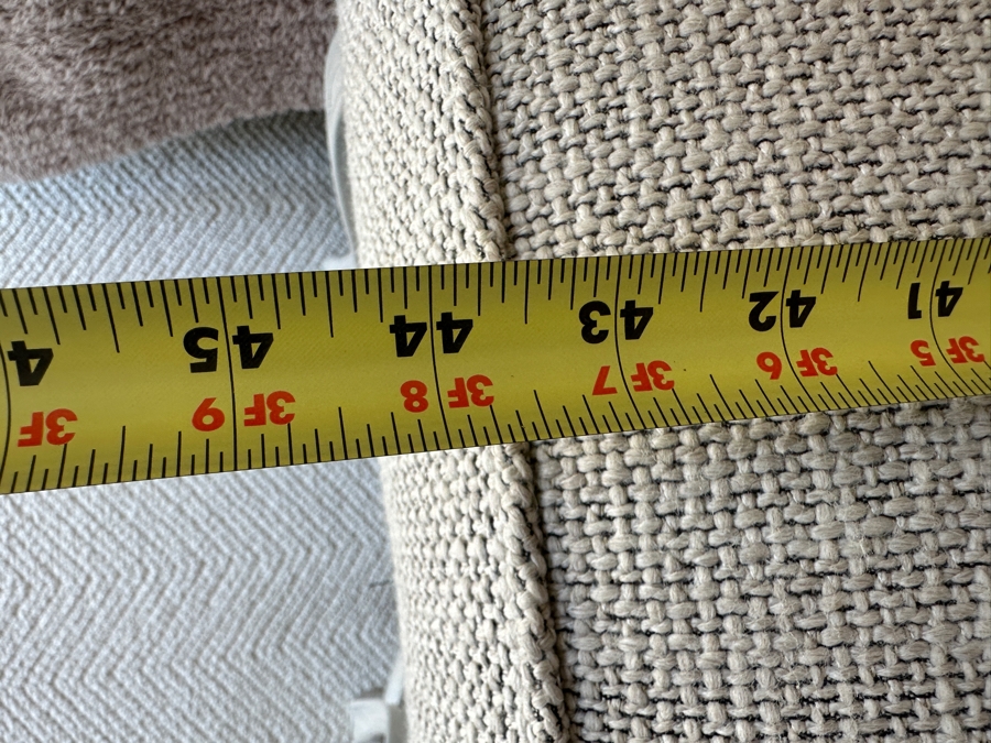 Louis XV Style Bench 44W X 17D X 20H [Photo 4]