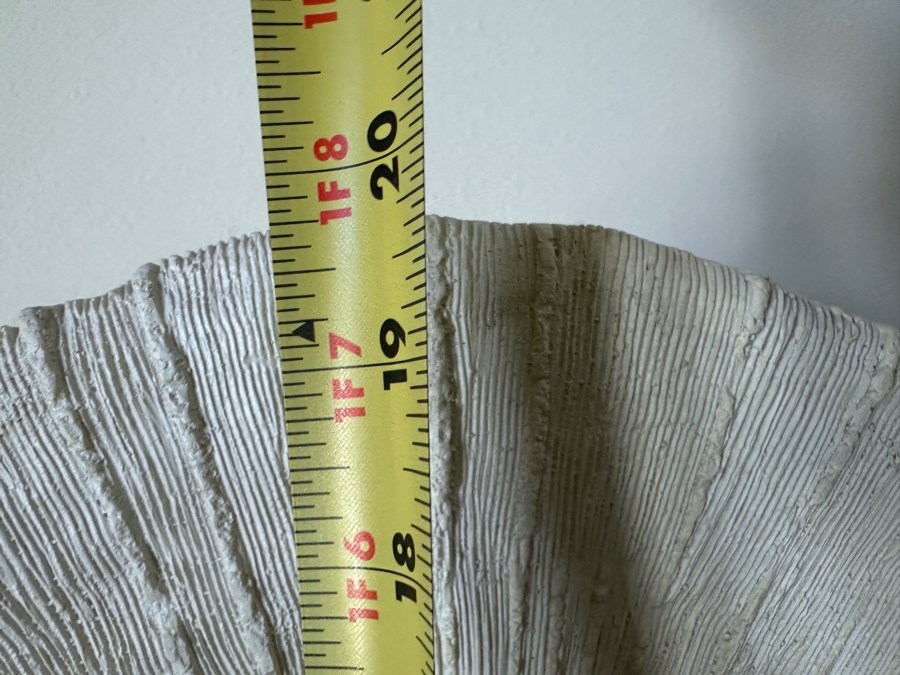 Faux Decorative Coral Sculpture On Metal Stand 20'H [Photo 4]