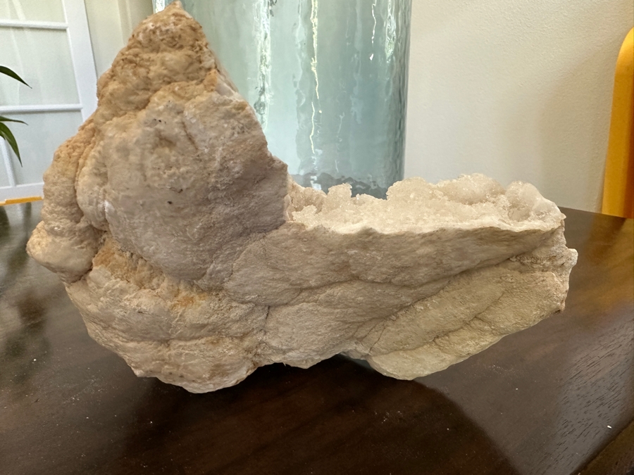 Large White Quartz Geode 8W X 5H [Photo 4]