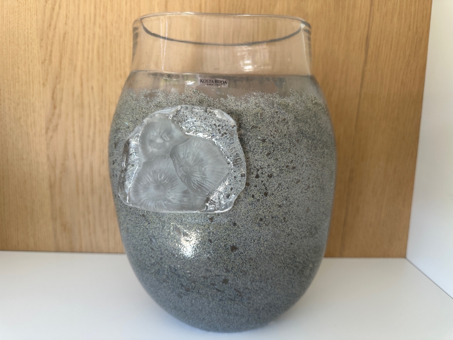 Kosta Boda 'Fossil' Art Glass Vase Designed By Kjell Engman 11'H [Photo 2]