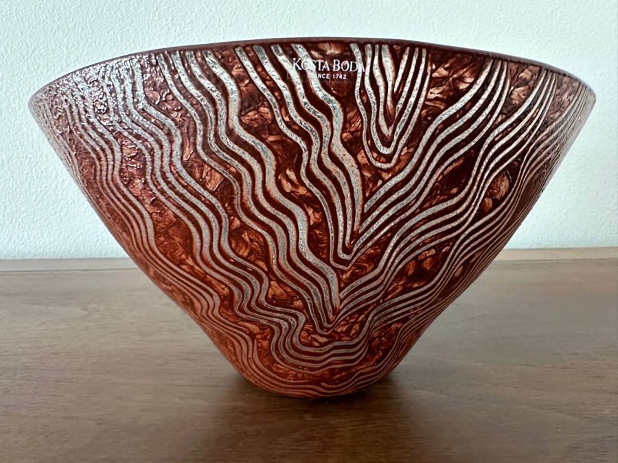 Kosta Boda Tonga Art Glass Bowl [Photo 3]