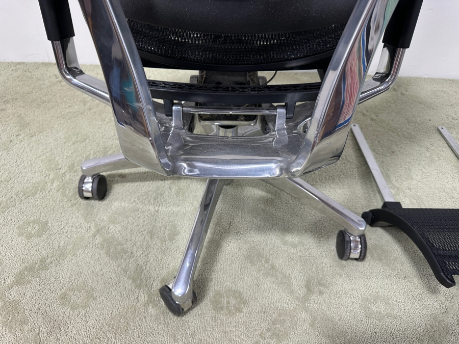 Just Added - OdinLake Flex Mesh Ergonomic Office Chair With Foot Rest Retails $800 [Photo 7]