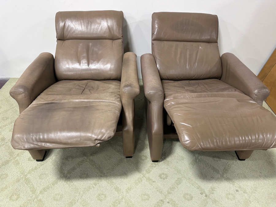 Just Added - Pair Of Thayer Coggin Leather Recliner Chairs 35W X 36D X 38H [Photo 2]
