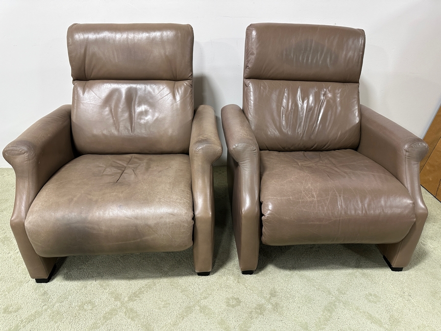 Just Added - Pair Of Thayer Coggin Leather Recliner Chairs 35W X 36D X 38H [Photo 4]