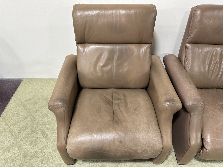 Just Added - Pair Of Thayer Coggin Leather Recliner Chairs 35W X 36D X 38H [Photo 7]
