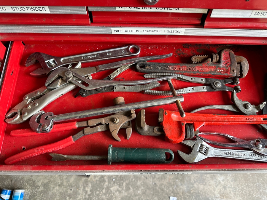 Just Added - Rolling Metal Toolbox Filled With Various Tools - See Photos [Photo 6]