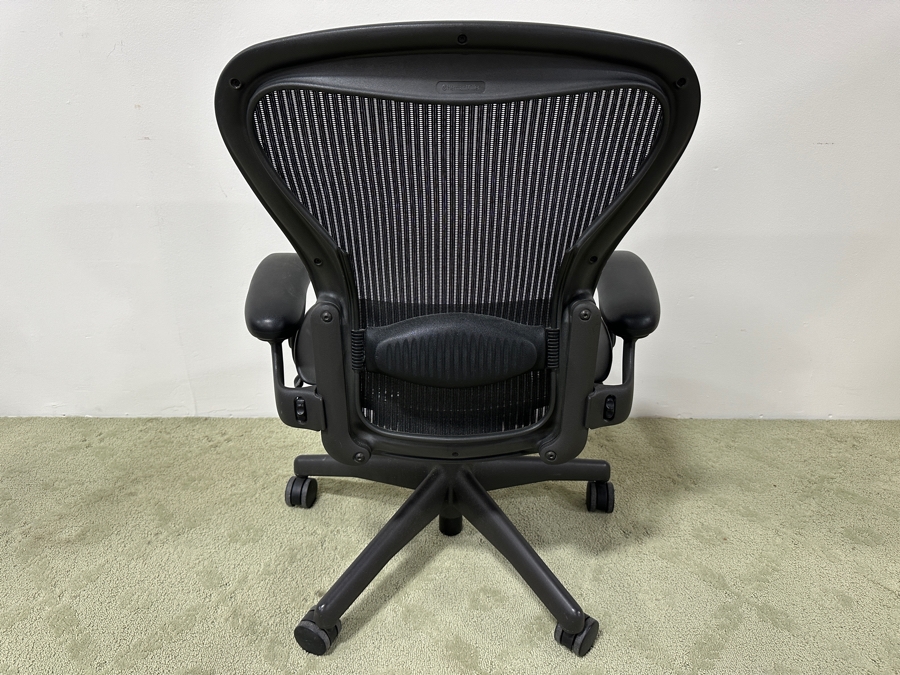 Just Added - Herman Miller Aeron Chair Retails $999 [Photo 5]