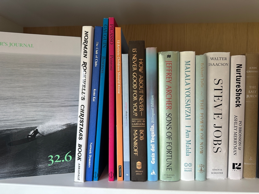 Just Added - Hardcover Book Lot Featuring First Edition Books By John Grisham [Photo 6]