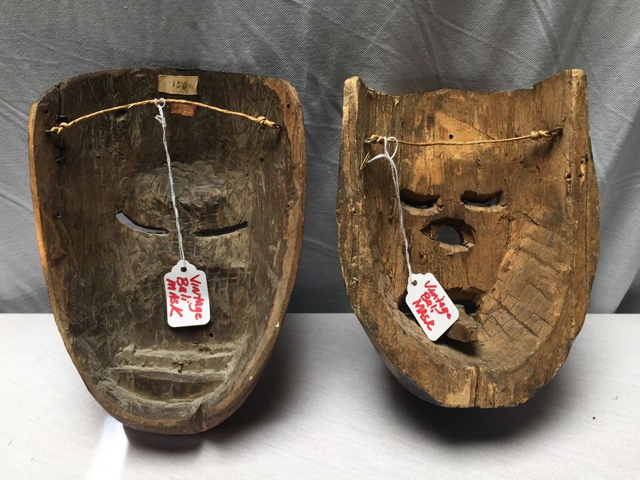 Pair of Vintage Bali Masks [Photo 19]