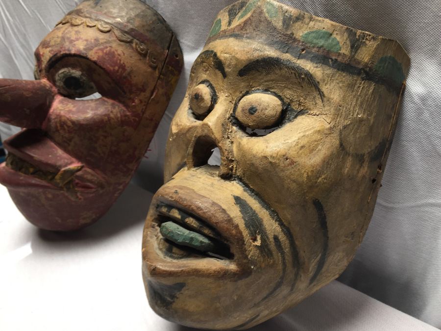 Pair of Vintage Bali Masks [Photo 3]