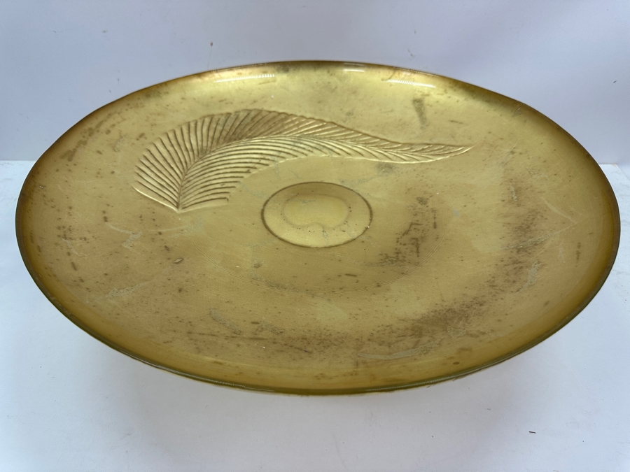 Just Added - Round Gold Leaf Footed Centerpiece Bowl 18.5W X 6H [Photo 2]