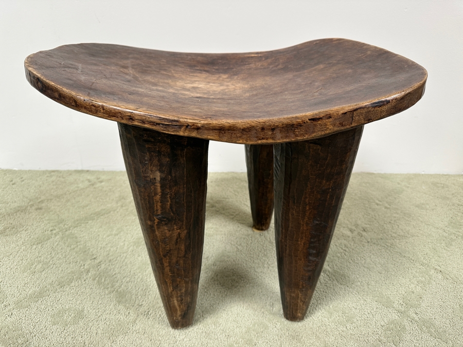 Just Added - Large Vintage Hand Carved One-Piece African Senufo Stool 25'W X 22.5'D X 22'H Estimate $1,000 [Photo 3]