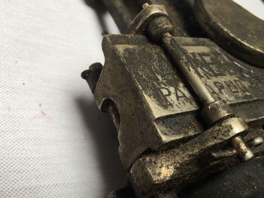 Vintage Yankee Corkscrew Press Collectible - Needs a Good Cleaning [Photo 10]