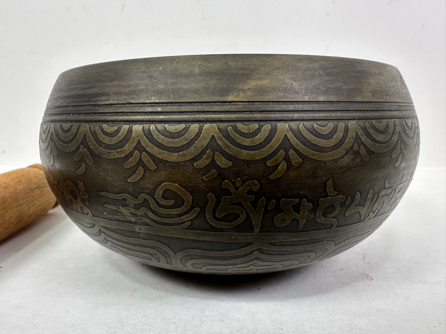 Just Added - Vintage Tibetan Singing Bowl 5W X 2.75H [Photo 4]